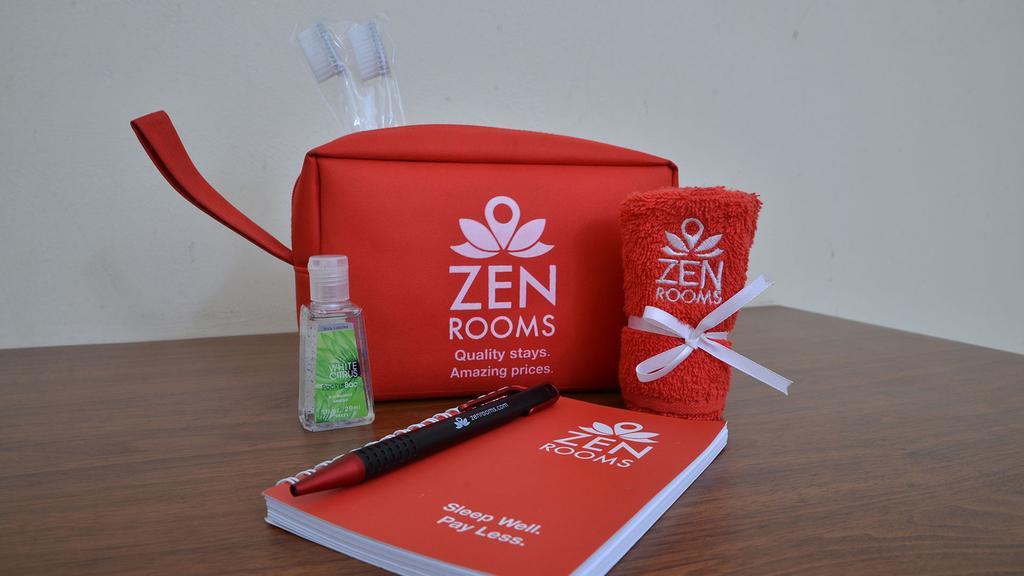 Zen Rooms Panembahan Kraton Джокьякарта Экстерьер фото