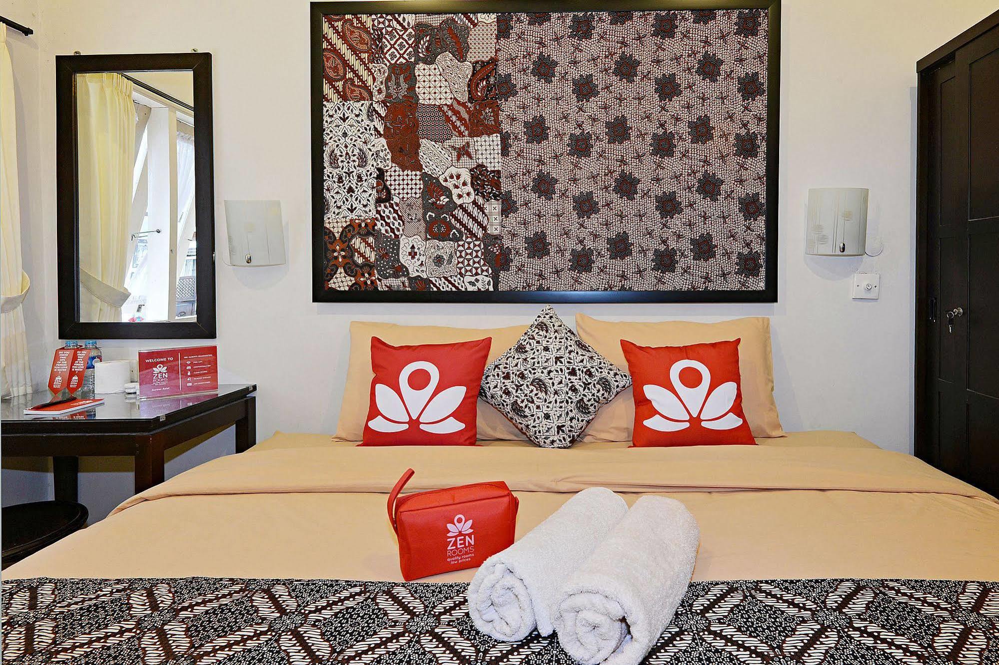 Zen Rooms Panembahan Kraton Джокьякарта Экстерьер фото